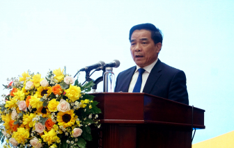 Chủ tịch UBND tỉnh Quảng Nam Lê Văn Dũng xin nghỉ hưu trước tuổi