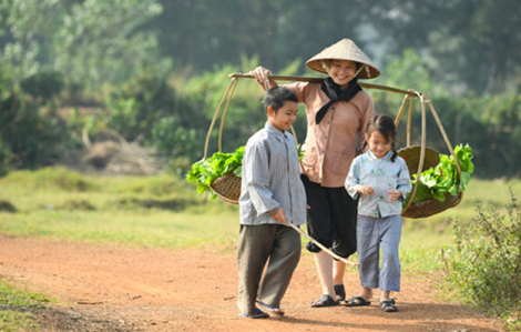 25 năm gồng gánh gia đình, vợ chưa một ngày nghỉ ngơi