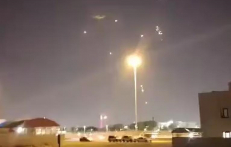 Căng thẳng Israel-Iran: Iran tấn công căn cứ Mỹ ở Qatar và Iraq