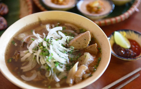 Phở Việt ở Singapore