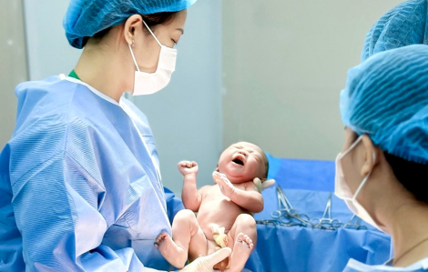 Lợi dụng cổ xúy sinh con thuận tự nhiên để bán hàng, lừa đảo