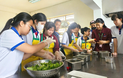 Nhiều cơ hội học nghề, du học cho học sinh tốt nghiệp THCS