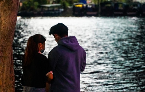 Có nên làm bạn với người yêu cũ?