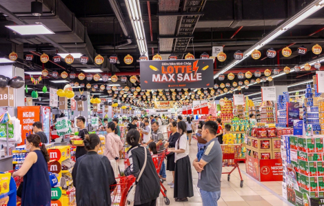 LOTTE Max Sale hút khách hàng đến mua sắm, ăn uống, vui chơi giải trí