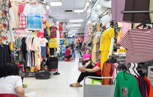 Nên cho hộ có doanh thu thấp đóng thuế khoán nhưng có cơ chế giám sát rõ ràng