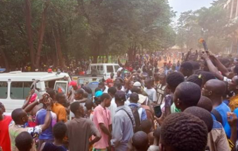 Số học sinh tử vong do bị giẫm đạp tại kỳ thi tốt nghiệp ở Cộng hoà Trung Phi đã lên đến 29 em