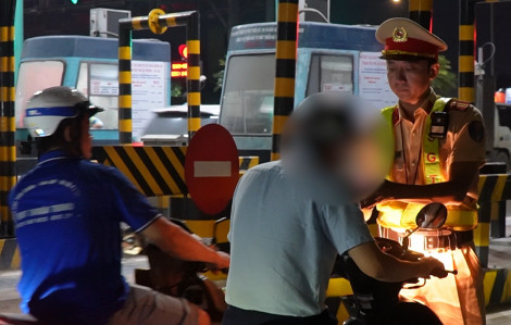 ‘Ma men’ không chịu khai báo danh tính khi bị CSGT phạt vi phạm nồng độ cồn