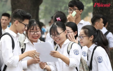 Tranh cãi đề thi THPT 2025: Bộ GD-ĐT nói gì?