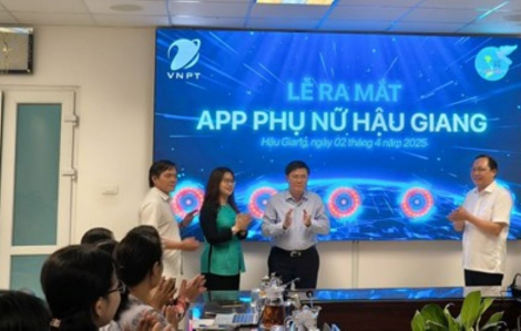 Xây dựng 19 căn nhà tình thương cho phụ nữ khó khăn ở Hậu Giang