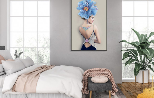 Bạn trai treo hình người yêu cũ trong phòng ngủ