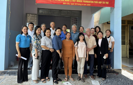 Thêm 2 "Mái ấm biên cương" của Báo Phụ nữ TPHCM đến với phụ nữ nghèo vùng biên