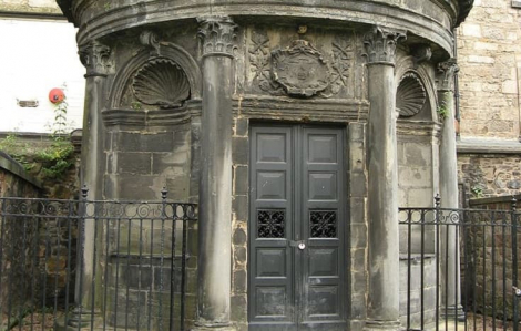 Nghĩa trang đáng sợ nhất châu Âu: Ám ảnh cả người sống và người chết