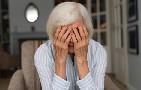 Nỗi đau bị phản bội của mẹ