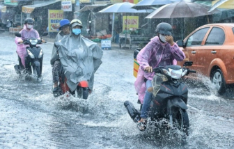 Thời tiết ngày 3/7: Mưa lớn, lốc, sét, mưa đá ở Trung bộ và Nam bộ