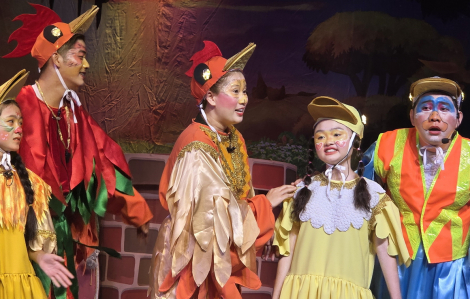 Biệt đội Gà Vịt chào hè