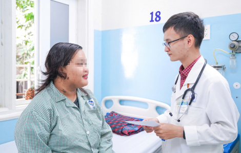 Can thiệp ECMO cứu sống nữ sinh bị nhiễm trùng nguy kịch