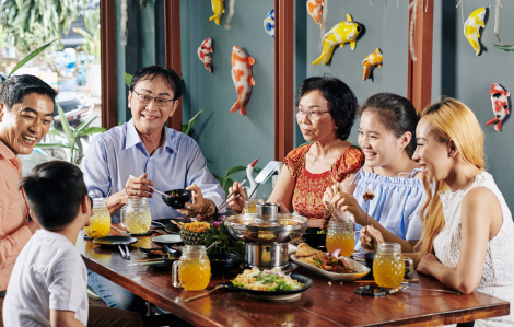 Chịu đựng vì thương chồng