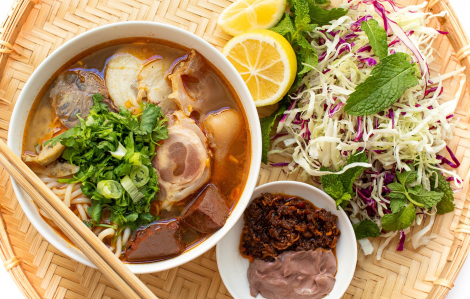 Bún bò Huế – Từ món ăn địa phương đến di sản văn hóa phi vật thể quốc gia