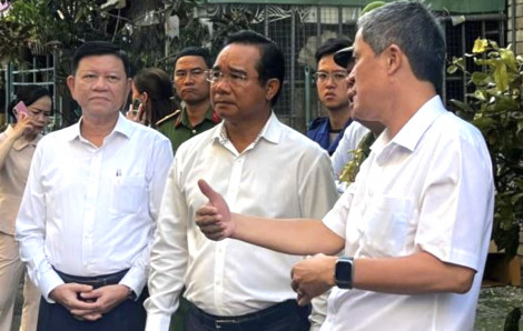 Chủ tịch UBND TPHCM chỉ đạo nóng vụ cháy tại cư xá Độc Lập