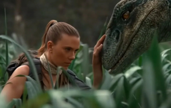 Vì sao Scarlett Johansson trở thành “nữ hoàng phòng vé”?