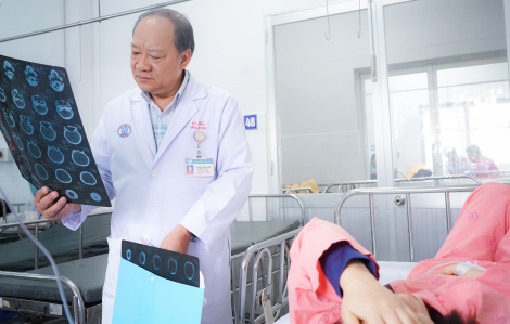 Tai nạn trên cao tốc Vĩnh Hảo - Phan Thiết: 2 nạn nhân cần được theo dõi sát