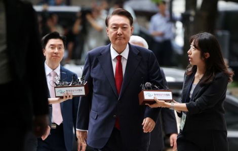 Tòa án Seoul phát lệnh bắt giữ cựu Tổng thống Hàn Quốc Yoon Suk Yeol