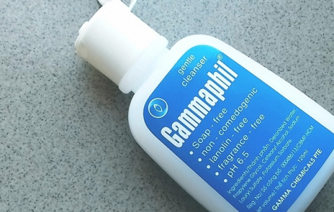 Tiêu hủy lô sữa rửa mặt không đảm bảo chất lượng được quảng cáo dịu nhẹ, an toàn