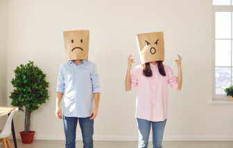 Chồng trở mặt với gia đình vợ vì mất quyền lợi