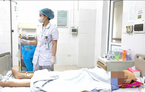 Hoại tử nửa đầu vì biến chứng zona thần kinh