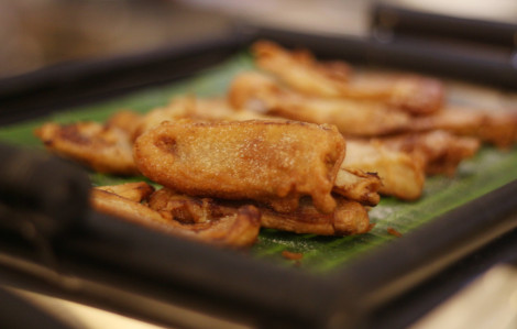 Những món chiên nóng hổi "tám chuyện" cùng bạn bè ngày mưa