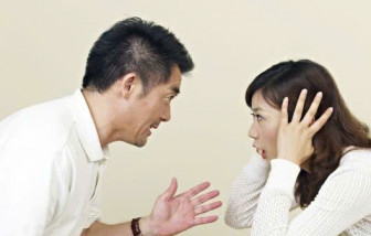 Người đàn ông hay gửi cho tôi những clip đạo lý