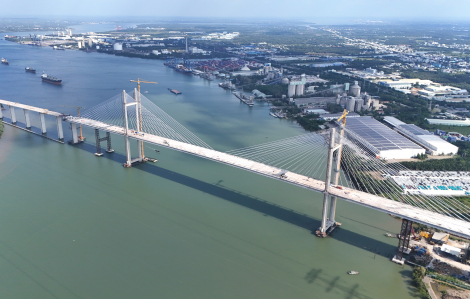 Diện mạo mới của cầu dây văng có tĩnh không cao nhất Việt Nam