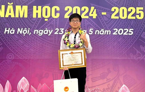 Thủ khoa kỳ thi đánh giá năng lực tiếp tục là thủ khoa tổ hợp A00 với 30 điểm