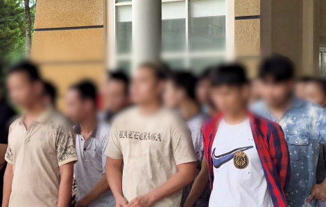 Tiếp nhận 45 công dân Việt Nam bị trục xuất từ Campuchia