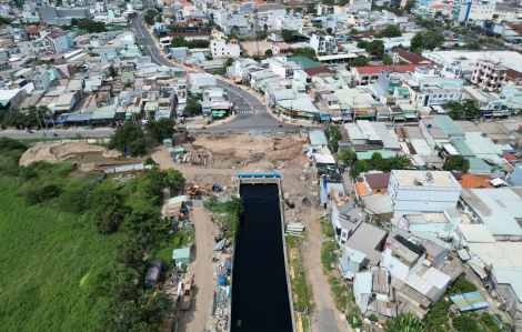 TPHCM: Rạch ô nhiễm thành đường 4 làn, giúp chống ngập sau 4 năm thi công
