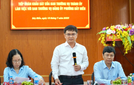 Trưởng Ban Tuyên giáo và Dân vận Thành ủy TPHCM khảo sát phường mới: Lắng nghe dân, tiếp sức cho cán bộ