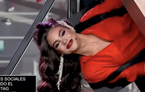 Cuộc thi hoa hậu bị chỉ trích vì treo ngược thí sinh tham gia thử thách