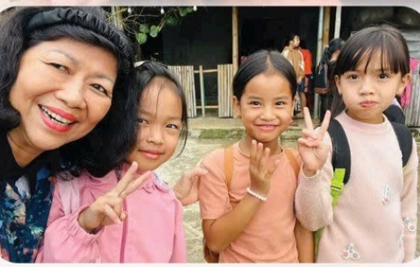 Dự án “Hải đăng trên bản” trở lại Đường sách TPHCM