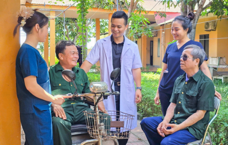 Những người âm thầm xoa dịu nỗi đau chiến tranh