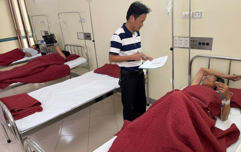 Thêm 10 người ngộ độc nhập viện cấp cứu sau khi đi ăn giỗ