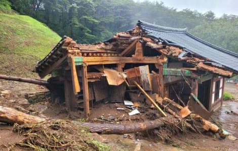Nhiều di sản Hàn Quốc hư hại nặng sau mưa lũ