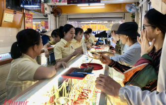Duy trì đà tăng, giá vàng miếng SJC lên gần 123 triệu đồng/lượng