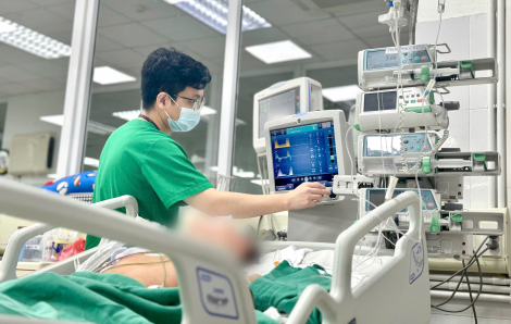 Nam thanh niên 17 tuổi tổn thương não, không hồi phục ý thức sau nhiều ngày sốt cao