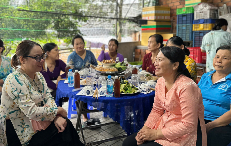 Bữa cơm dâng Mẹ - thắp lửa tri ân trong tháng Bảy