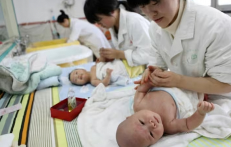 Trung Quốc trợ cấp 500USD/năm cho tất cả trẻ em dưới 3 tuổi
