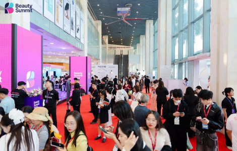 Triển lãm làm đẹp quy tụ nhiều ngôi sao hàng đầu Hàn Quốc về Việt Nam