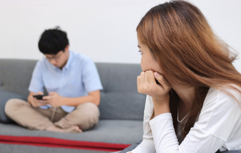 Vợ chồng là tài sản của nhau?