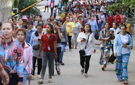 Hàng trăm ngàn công nhân may mặc Campuchia có nguy cơ mất việc vì thuế quan của Mỹ
