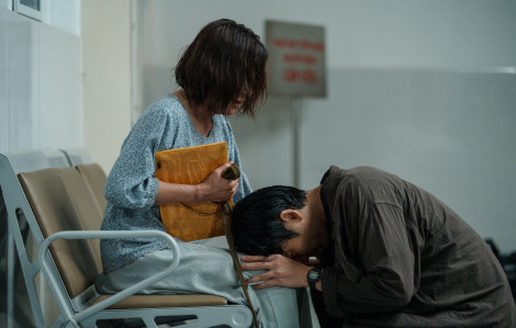 Phim "Mang mẹ đi bỏ": Rung động với cái kết lạ nhưng dễ gây tranh cãi