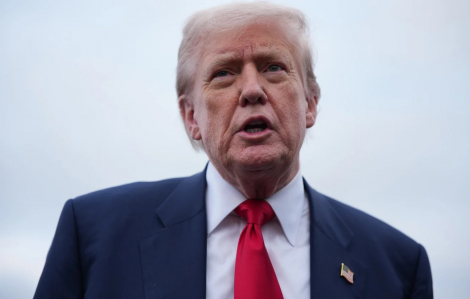 Tổng thống Mỹ công bố mức thuế đối ứng mới, thị trường toàn cầu lao dốc